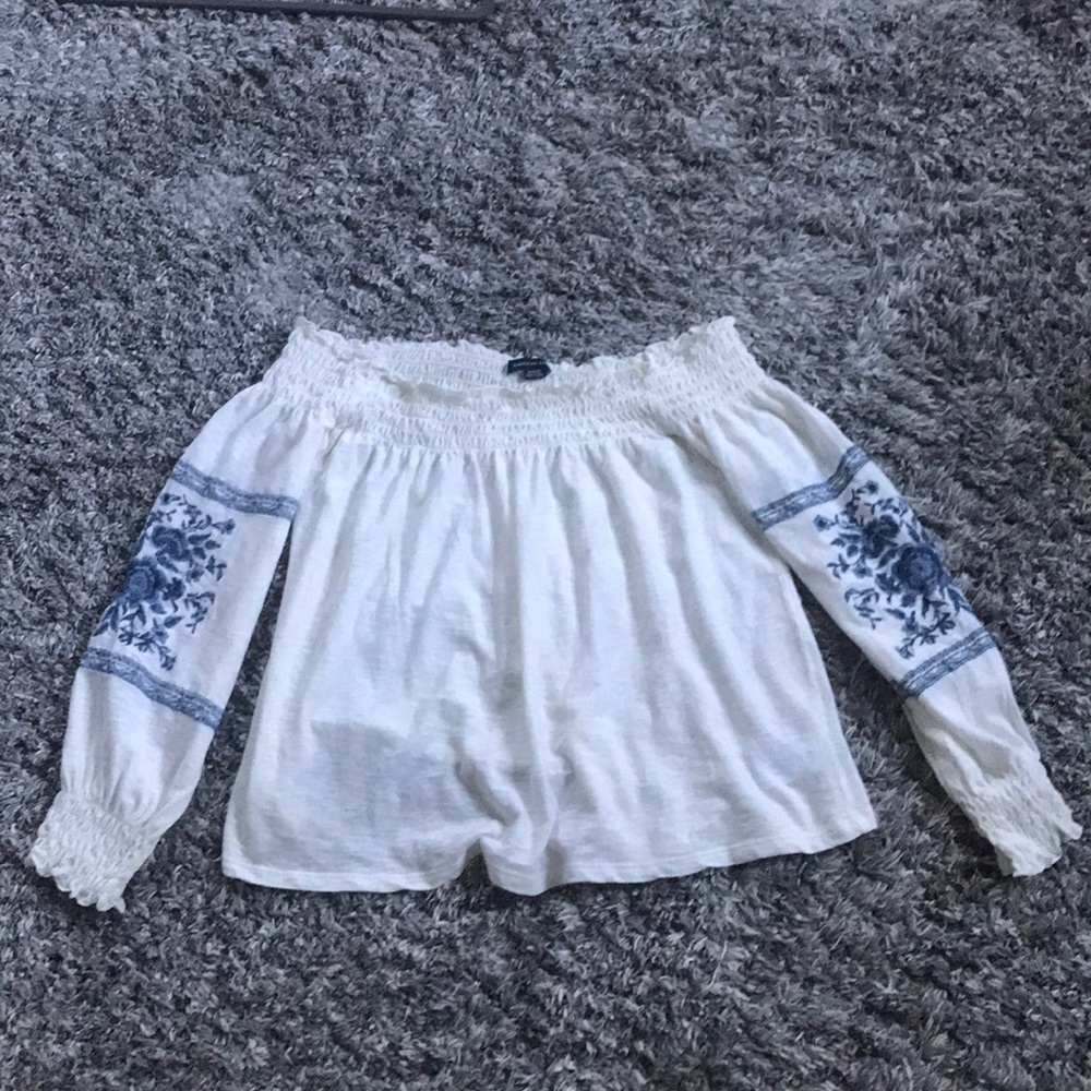 Embroidered American Eagle off the shoulder top